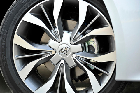 Cận cảnh đối thủ mới của Toyota Camry tại Việt Nam ảnh 9 Ảnh minh họa