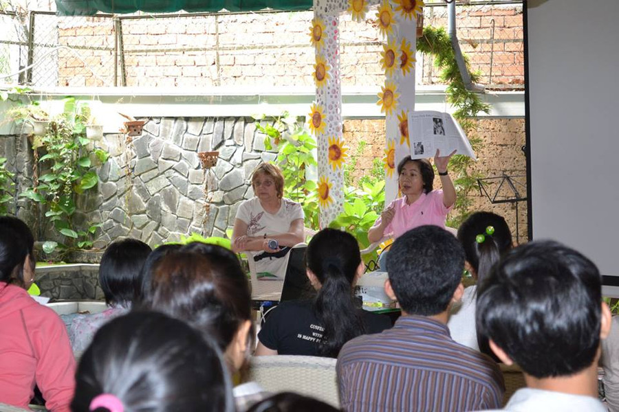 Buổi chuyên đề cho các em sinh viên công tác xã hội