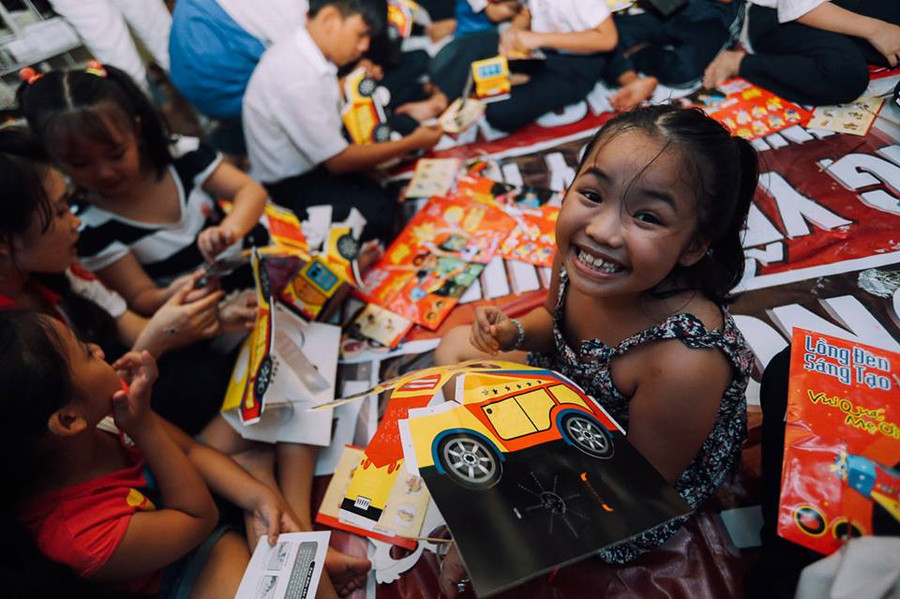 Cuộc thi làm lồng đèn