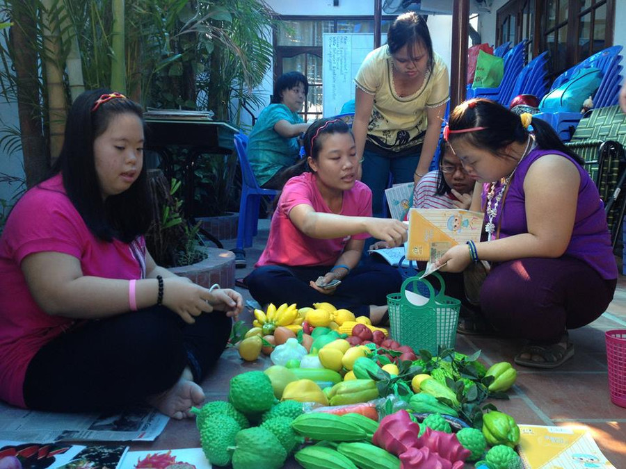 Tập huấn kỹ năng sống độc lập cho các em My Future