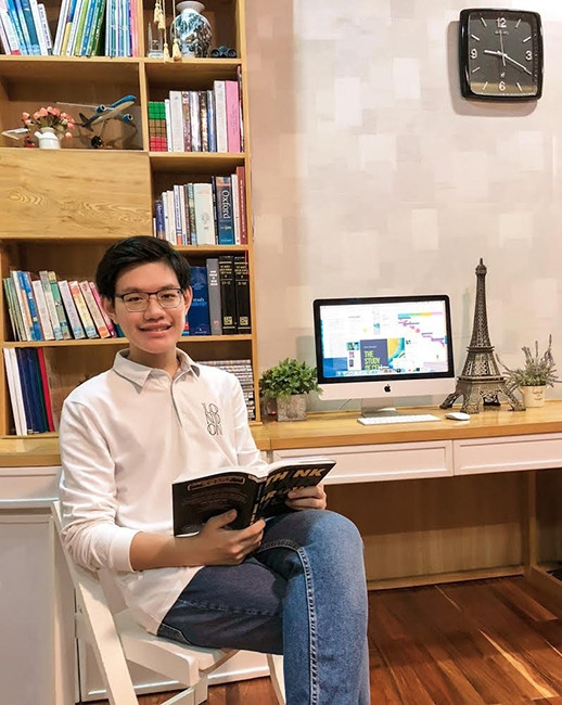 Góc học tập của Đông Hải. Ảnh: motthegioi.vn Góc học tập của Đông Hải. Ảnh: motthegioi.vn