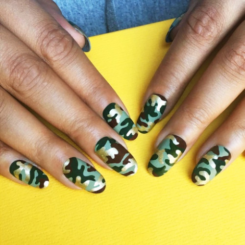 5 mau nail ban nen thu trong mua he - 1
