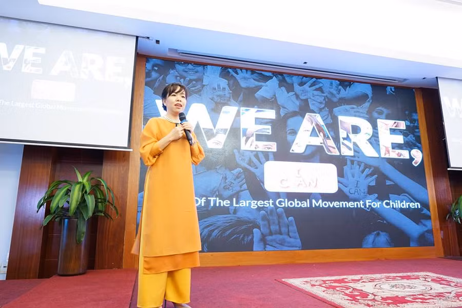 Bà Nguyễn Thúy Uyên Phương, đại diện DFC ở Việt Nam chia sẻ tại lễ ra mắt