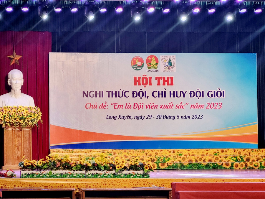 Hội thi Nghi thức Đội, Chỉ huy Đội giỏi TP Long Xuyên (An Giang) chủ đề "Em là Đội viên xuất sắc" năm 2023.