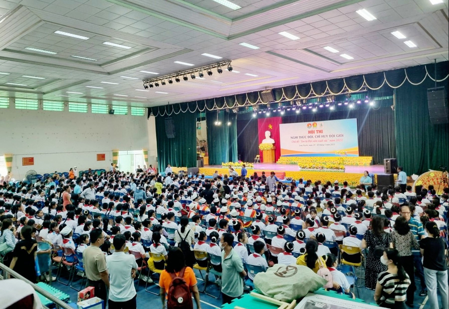 Quang cảnh lễ khai mạc hội thi. Quang cảnh lễ khai mạc hội thi.