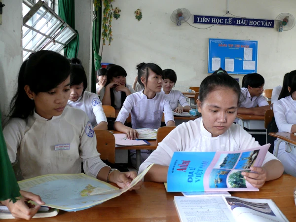 “Tuyệt kỹ” tránh “sảy chân” môn Địa lý