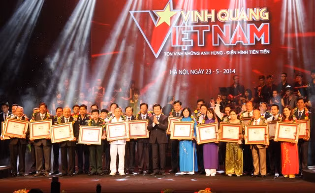 Những gương mặt làm nên vinh quang Việt Nam
