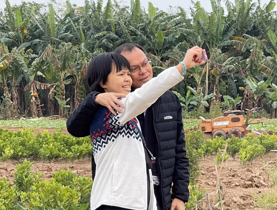 Nguyễn Thanh Mai và bố.