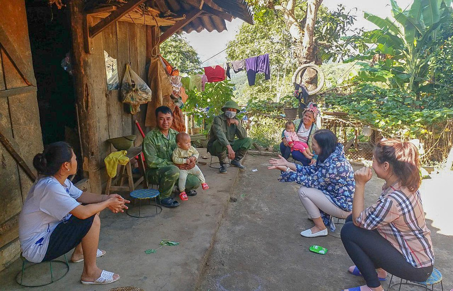 Để nâng cao nhận thức của phụ huynh, hiện nay, các nhà trường đều đẩy mạnh công tác tuyên truyền, vận động.