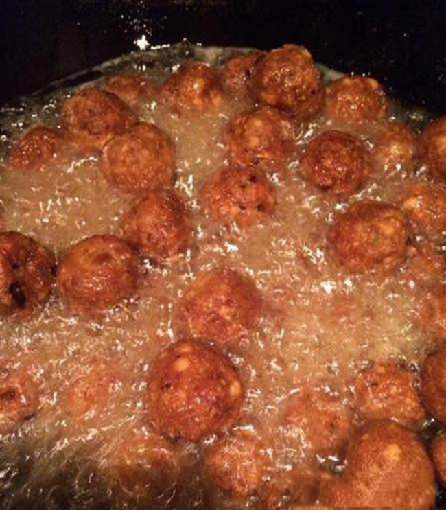 Cách làm món thịt viên chiên vỏ ngoài giòn rụm, bên trong thơm mềm ảnh 22