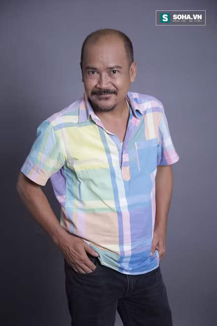 Rơi nước mắt với cảnh nghệ sĩ nổi tiếng sống chui sống nhủi - Ảnh 4.