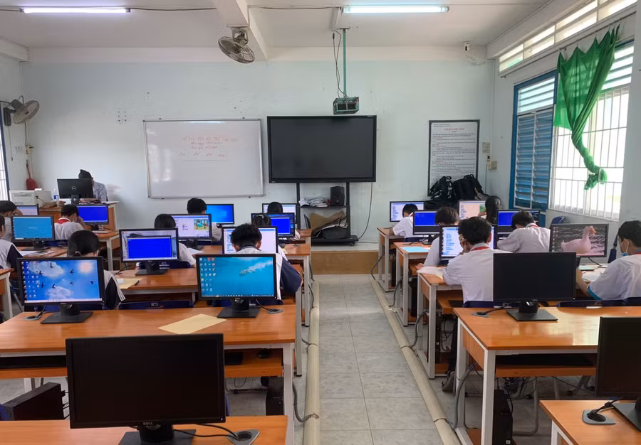 Hội thi Tin học trẻ tạo sân chơi bổ ích cho học sinh.