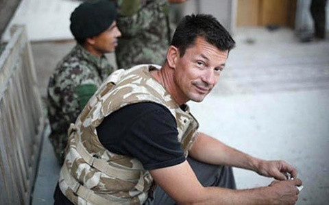 Nhà báo người Anh John Cantlie Nhà báo người Anh John Cantlie