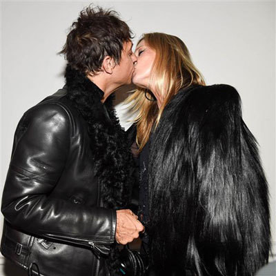 Những nụ hôn nồng cháy của sao Hollywood ảnh 7