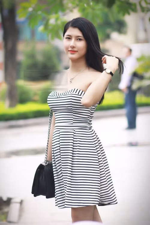 top 10 nguoi dep chuyen gioi noi tieng nhat showbiz viet - 10