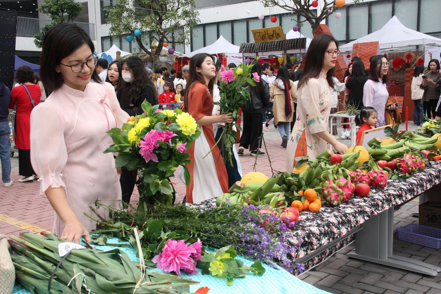 Lễ hội thu hút sự tham gia của đông đảo học sinh, phụ huynh Phenikaa School.