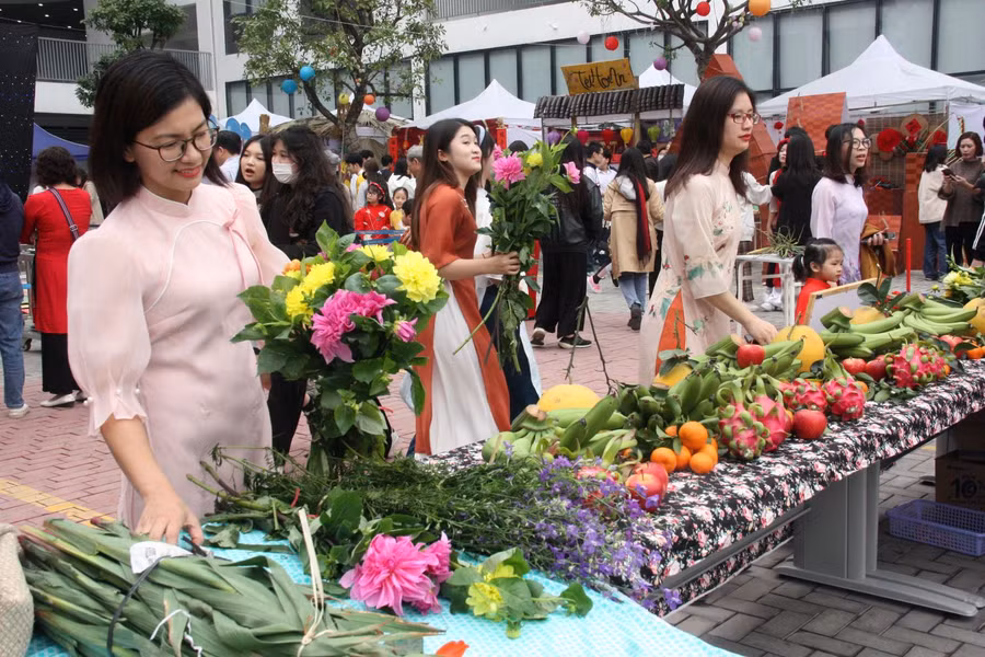 Lễ hội thu hút sự tham gia của đông đảo học sinh, phụ huynh Phenikaa School.