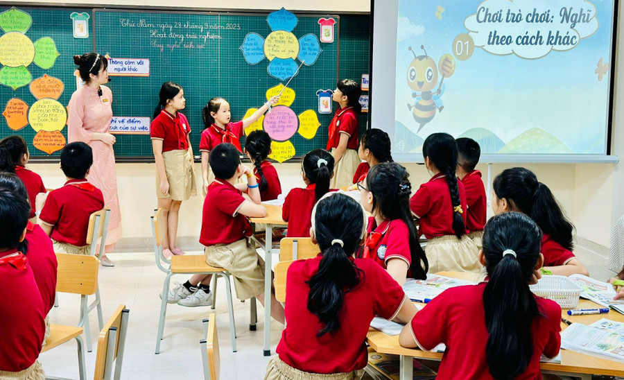 Một lớp học ở Trường Tiểu học Thủ Lệ (Ba Đình, Hà Nội). Ảnh: Phòng GD&ĐT Một lớp học ở Trường Tiểu học Thủ Lệ (Ba Đình, Hà Nội). Ảnh: Phòng GD&ĐT