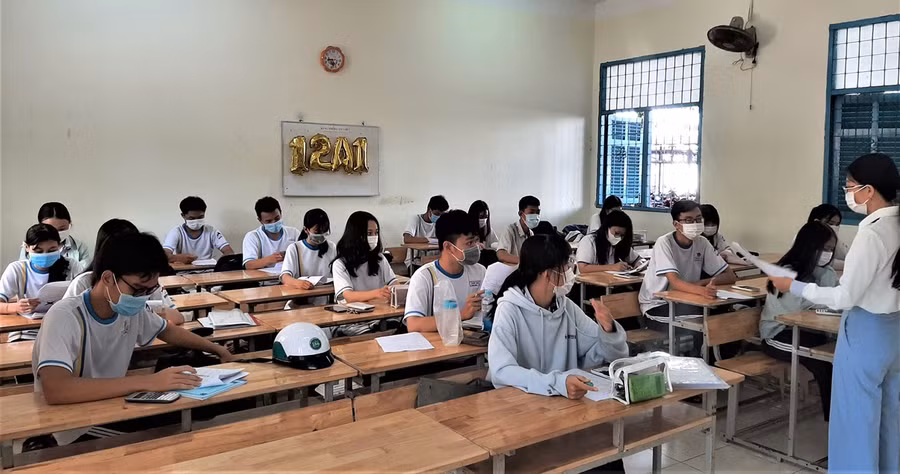 Học sinh tỉnh Sóc Trăng đang nỗ lực ôn tập chuẩn bị cho kỳ thi.