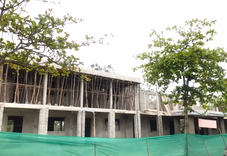 Các trường học tại huyện Thạch Hà, Cẩm Xuyên đang được xây mới.