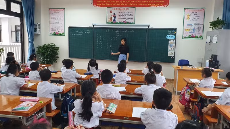 Cần có sự phối hợp, đồng hành của phụ huynh để việc triển khai CT, SGK mới đạt kết quả tốt nhất. Ảnh: Đức Trí