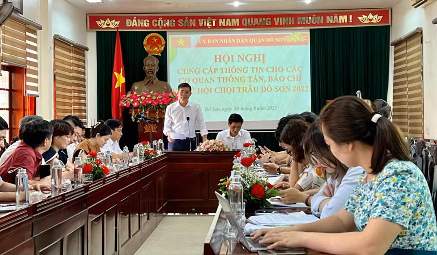 Quang cảnh Họp báo.