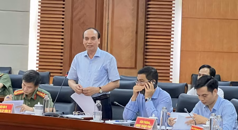 Ông Đỗ Văn Lợi- Phó Giám đốc Sở GD&amp;ĐT Hải Phòng thông tin về 2 kỳ thi.