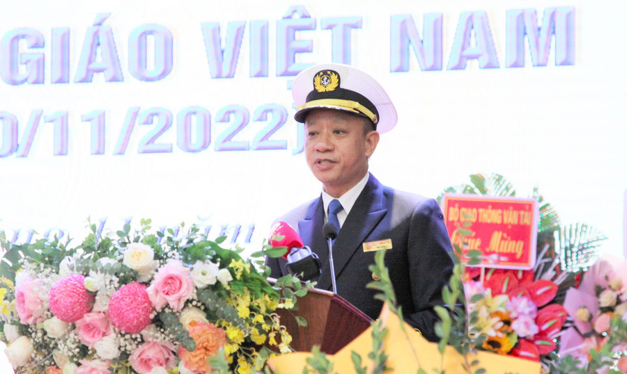 PGS.TS Phạm Xuân Dương - Hiệu trưởng Trường Đại học Hàng hải Việt Nam phát biểu. PGS.TS Phạm Xuân Dương - Hiệu trưởng Trường Đại học Hàng hải Việt Nam phát biểu.