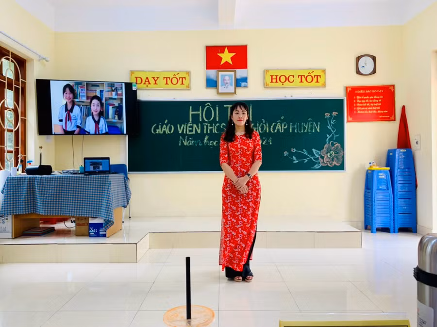 Cô giáo Lê Thị Thuận đã hơn 10 năm gắn bó với giáo dục huyện đảo Cát Hải.