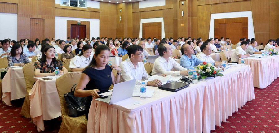 Đại biểu tham dự Hội nghị. Đại biểu tham dự Hội nghị.