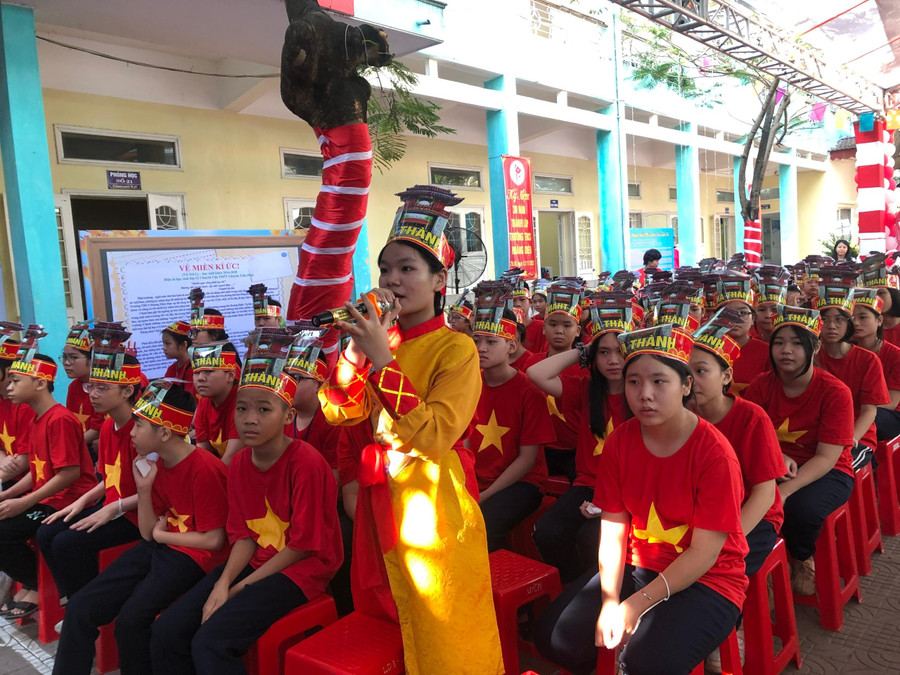 Chuyên đề của nhà trường nhằm giáo dục, bồi đắp cho học sinh lòng tự hào và tri ân với Tổng đốc Hoàng Diệu.