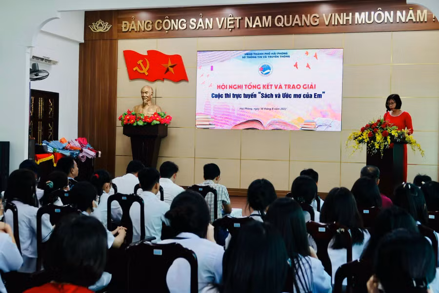Quang cảnh Hội nghị tổng kết và trao giải cuộc thi.