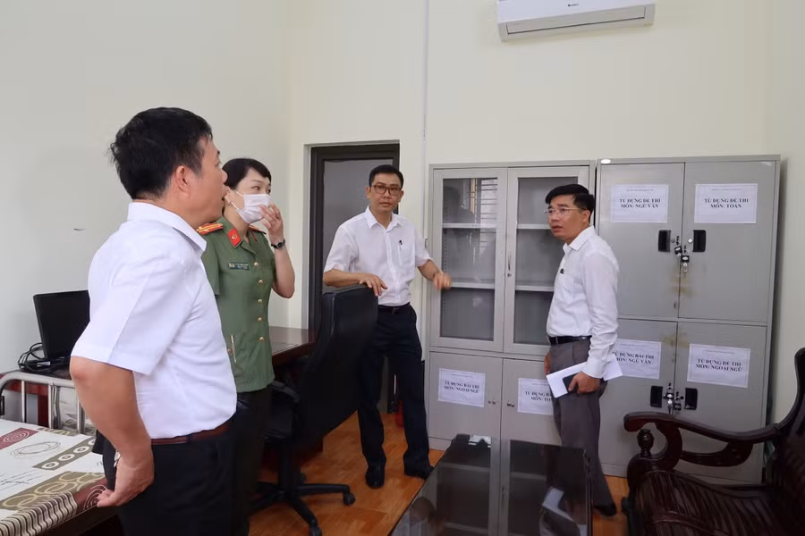 Khu vực để đề thi của Hội đồng thi Trường THPT Lê Chân.