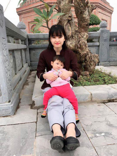 Cai Tet dau tien cua em be 14 thang nang 3,5kg cung me 9X - Anh 1