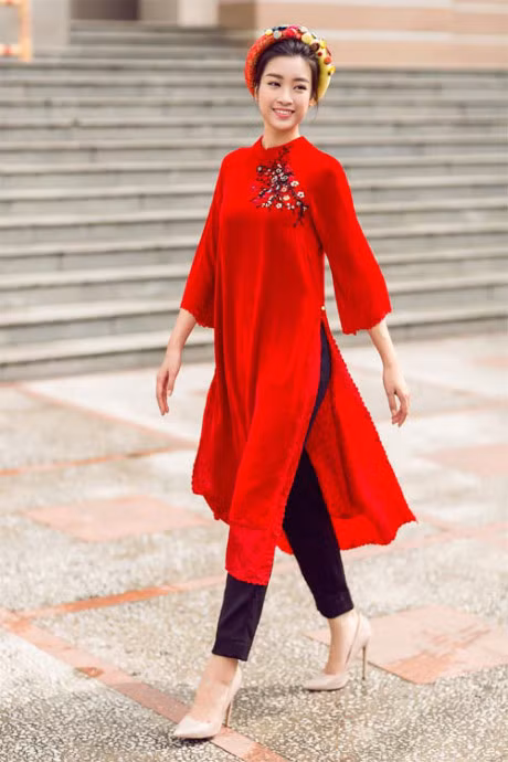 Hoa, a hau Viet mac gi mung xuan Dinh Dau? - Anh 9