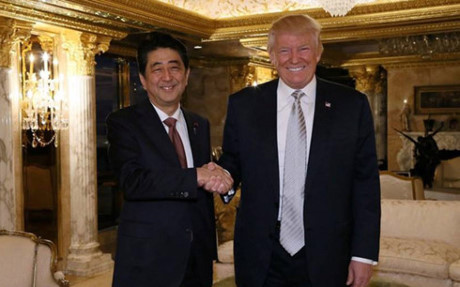 Thu tuong Nhat Ban gap Tong thong My Trump trong thang 2 - Anh 1