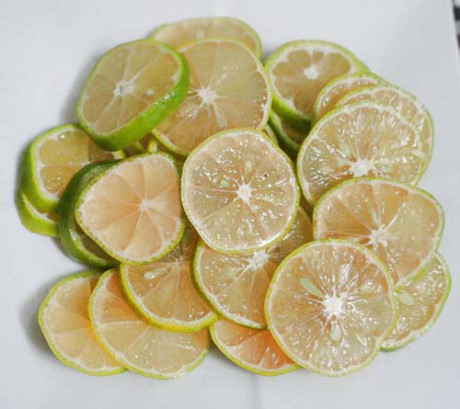 Uống nước gừng đem thái sợi ngâm với nước cốt chanh và xem điều kì diệu gì xảy ra - Ảnh 4 Uong nuoc gung dem thai soi ngam voi nuoc cot chanh va xem dieu ki dieu gi xay ra - Anh 4