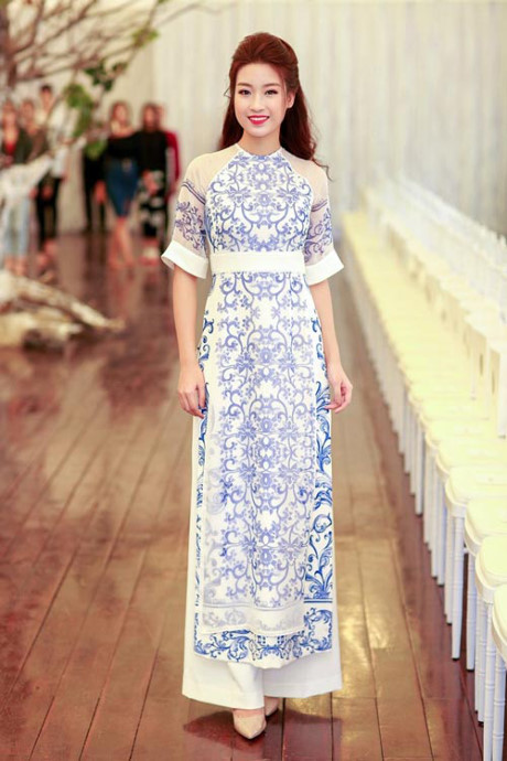 Hoa, a hau Viet mac gi mung xuan Dinh Dau? - Anh 4