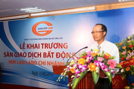 Những doanh nhân đại gia từng khoác áo lính - Ảnh 5 Nhung doanh nhan dai gia tung khoac ao linh - Anh 5
