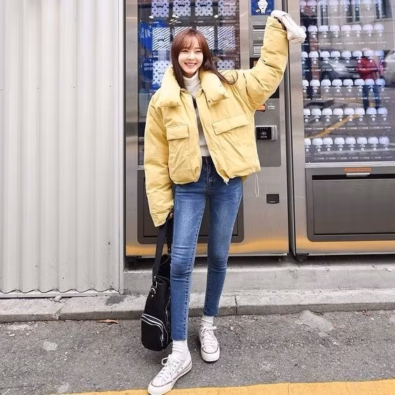 Cách phối áo phao đại hàn cực chuẩn ngày rét đậm ảnh 1