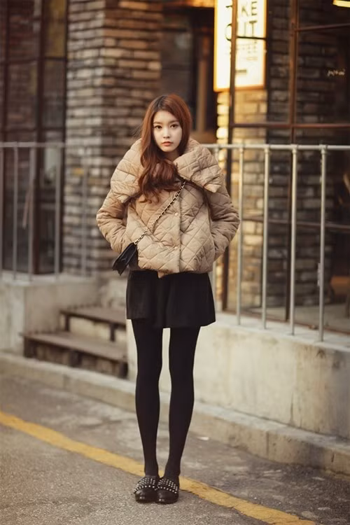 Cách phối áo phao đại hàn cực chuẩn ngày rét đậm ảnh 3