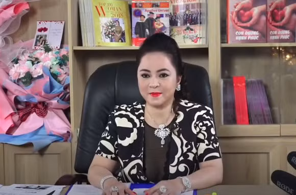 Bà Nguyễn Phương Hằng bị khởi tố và tạm giam.