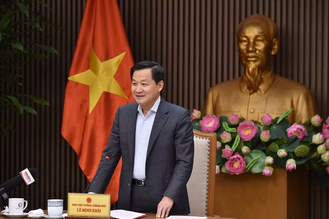 Phó Thủ tướng Lê Minh Khái: Kiểm soát chặt chẽ giá các mặt hàng thiết yếu; không để xăng dầu thẩm lậu qua biên giới. Ảnh VGP/Quang Thương.