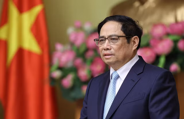 Thay mặt Chính phủ, Thủ tướng biểu dương các bộ, ngành, cơ quan, địa phương đã có nhiều cố gắng với nhiều điểm sáng trong công tác cải cách hành chính năm 2021 - Ảnh: VGP