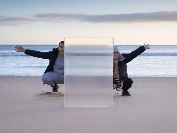 Tấm chắn tàng hình có thể che giấu mọi vật.