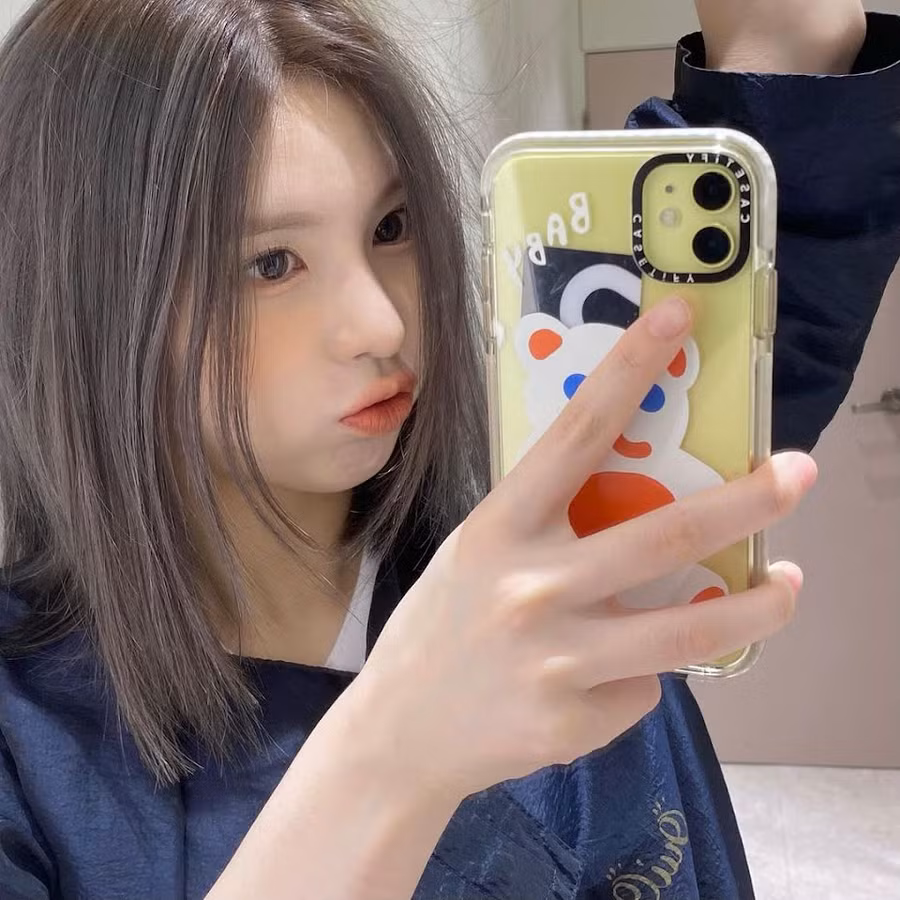 Những nữ thần tượng tạo xu hướng tóc mới nhất năm 2022 ảnh 12