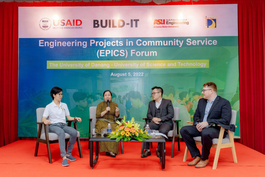 Giảng viên các trường đại học có đào tạo ngành kỹ thuật chia sẻ kinh nghiệm triển khai và vận hành chương trình EPICS