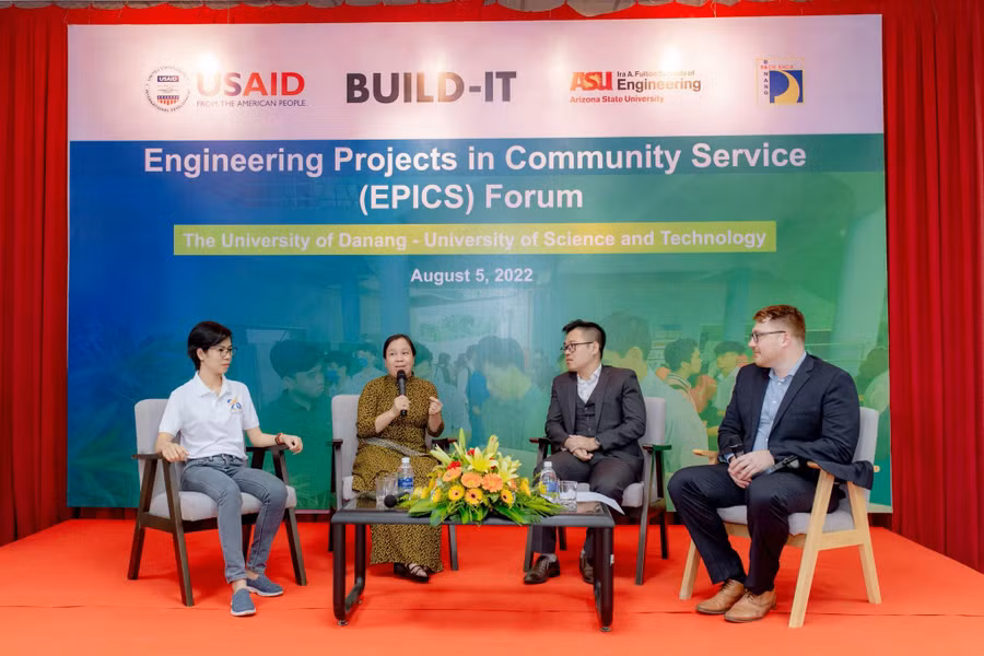 Giảng viên các trường đại học có đào tạo ngành kỹ thuật chia sẻ kinh nghiệm triển khai và vận hành chương trình EPICS