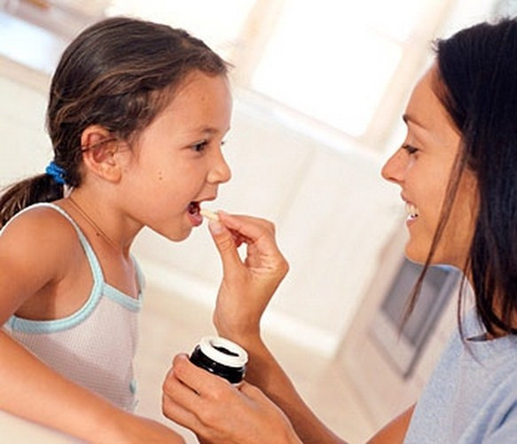 Dùng thuốc tẩy giun ở trẻ thế nào cho đúng cách?