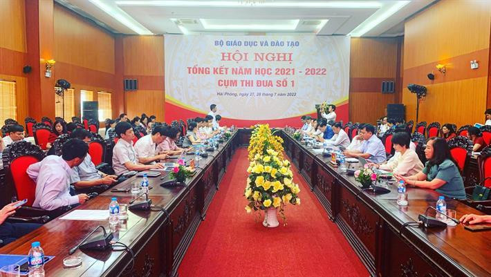 Hội nghị tổng kết năm học 2021-2022 và triển khai nhiệm vụ năm học 2022-2023 của Cụm thi đua số 1. Hội nghị tổng kết năm học 2021-2022 và triển khai nhiệm vụ năm học 2022-2023 của Cụm thi đua số 1.